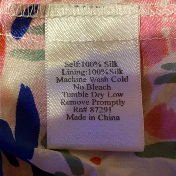 Lovely Bohemian Vintage Johnny Was 100% SILK Floral Midi Dress. Great condition - Picture 4 of 4